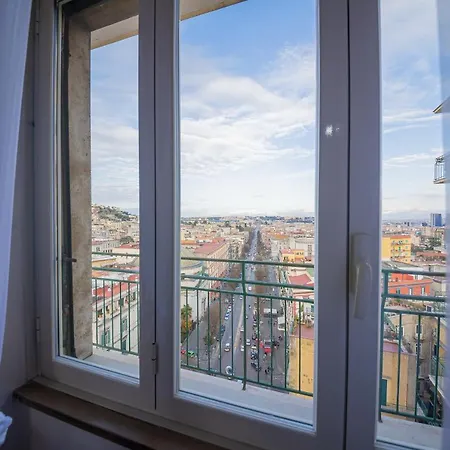 Alojamento de Acomodação e Pequeno-almoço Nel Cuore Di Parthenope 4*