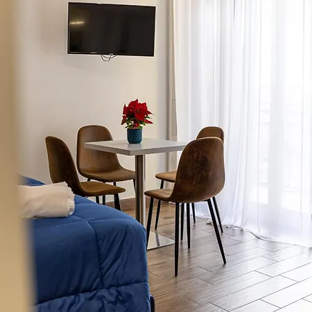 Nel Cuore Di Parthenope 4*