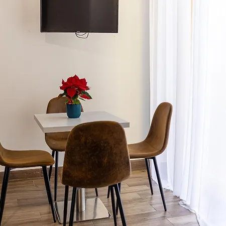 Nel Cuore Di Parthenope 4* 나폴리