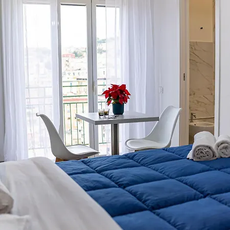 Nel Cuore Di Parthenope Bed and Breakfast Νάπολη