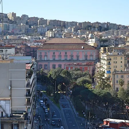B&B Nel Cuore Di Parthenope 나폴리