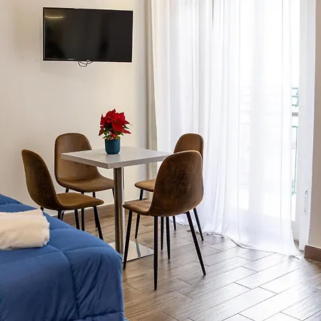 Nel Cuore Di Parthenope Bed & Breakfast